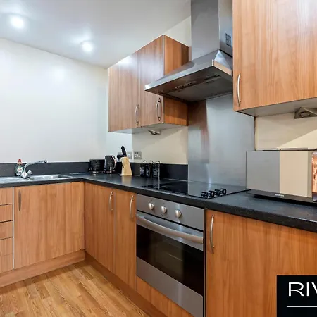 Cosy Apartment-city Centre-parking-sleeps 5 Apartment Birmingham